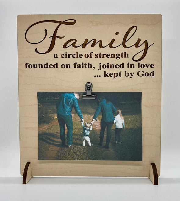 Family a circle of strength wood sign home decor, home sign, religious home decor, housewarming gift