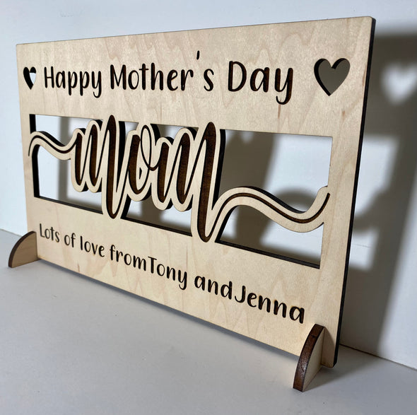 Personalized mom sign, personalized wood sign, gift for mom, Mother's Day gift